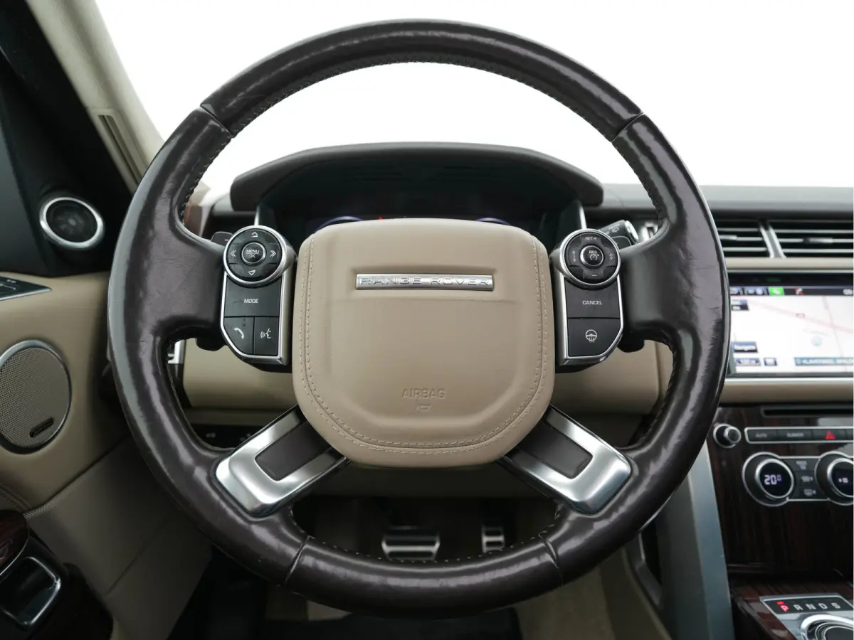 4.4 SDV8 Vogue AWD Aut. *PANO | DIGI-COCKPIT | MERIDIAN-AUDIO | SURROUND-VIEW | MEMORY-PACK |  KEYLESS | OXFORD-FULL-LEATHER | BI-XENON | NAVI-FULLMAP | ECC | PDC | CRUISE | COMFORT-SEATS | 