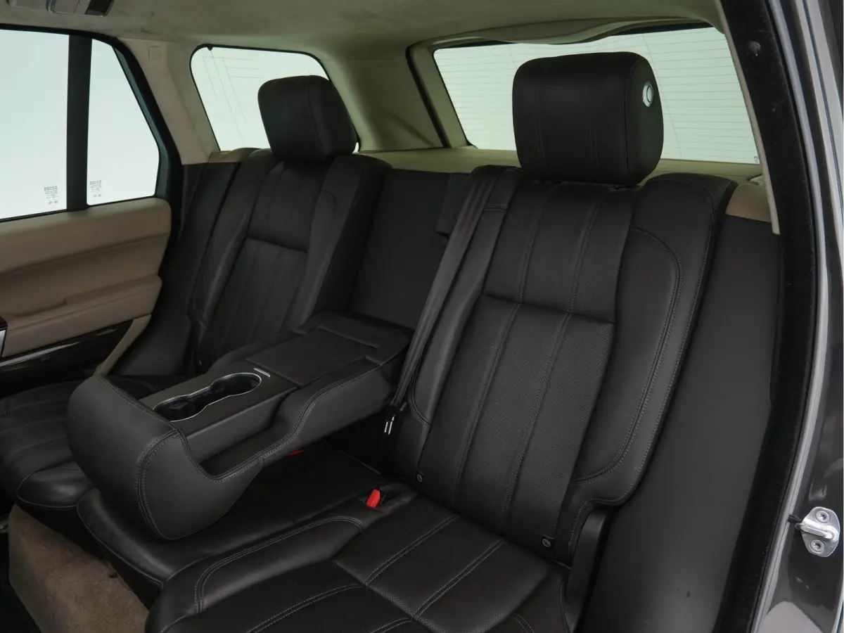 4.4 SDV8 Vogue AWD Aut. *PANO | DIGI-COCKPIT | MERIDIAN-AUDIO | SURROUND-VIEW | MEMORY-PACK |  KEYLESS | OXFORD-FULL-LEATHER | BI-XENON | NAVI-FULLMAP | ECC | PDC | CRUISE | COMFORT-SEATS | 