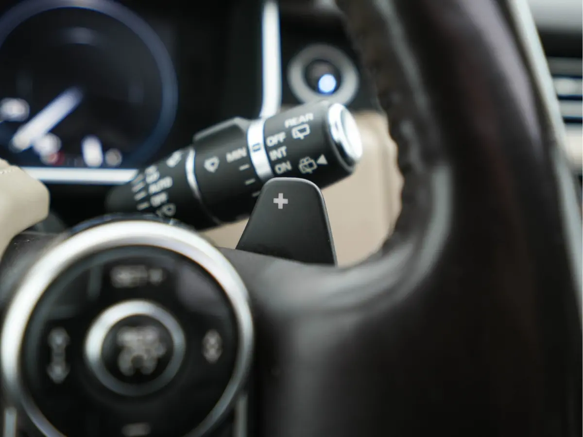 4.4 SDV8 Vogue AWD Aut. *PANO | DIGI-COCKPIT | MERIDIAN-AUDIO | SURROUND-VIEW | MEMORY-PACK |  KEYLESS | OXFORD-FULL-LEATHER | BI-XENON | NAVI-FULLMAP | ECC | PDC | CRUISE | COMFORT-SEATS | 