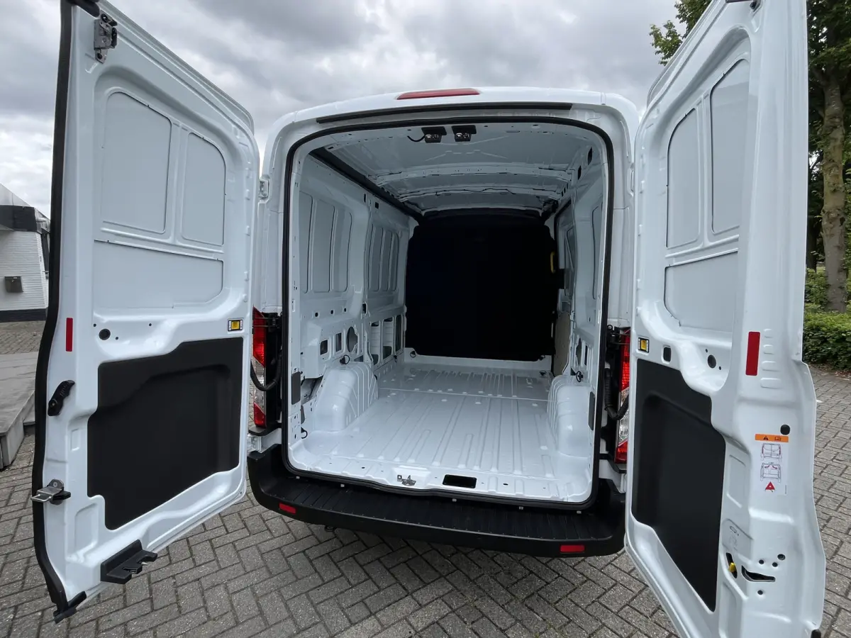 310 2.0 TDCI L2H2 Trend 130pk/96kW 6-bak | BPM VRIJ! |