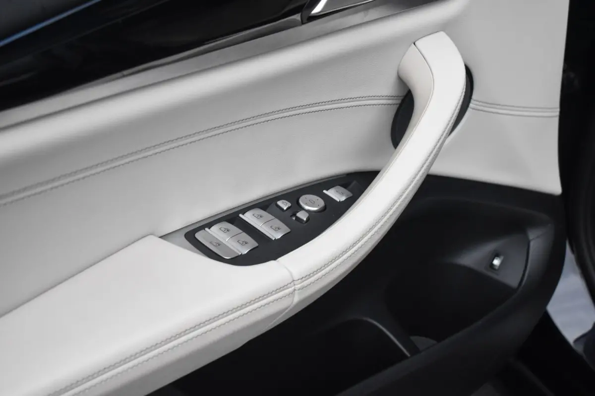 xDrive30e High Executive M Sport | Pano | ACC | 360 Camera | Harman/Kardon | Orig. NL |