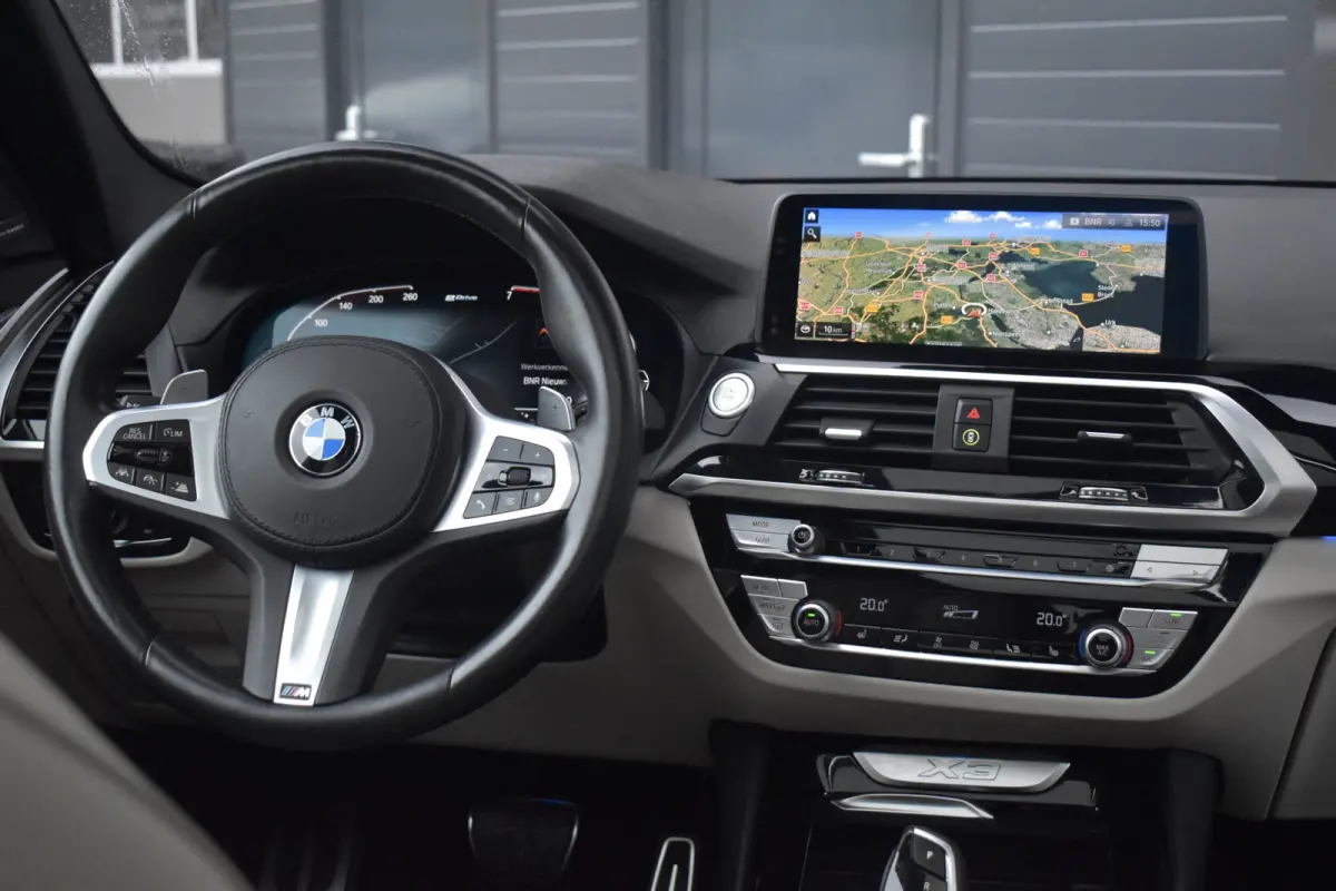 xDrive30e High Executive M Sport | Pano | ACC | 360 Camera | Harman/Kardon | Orig. NL |