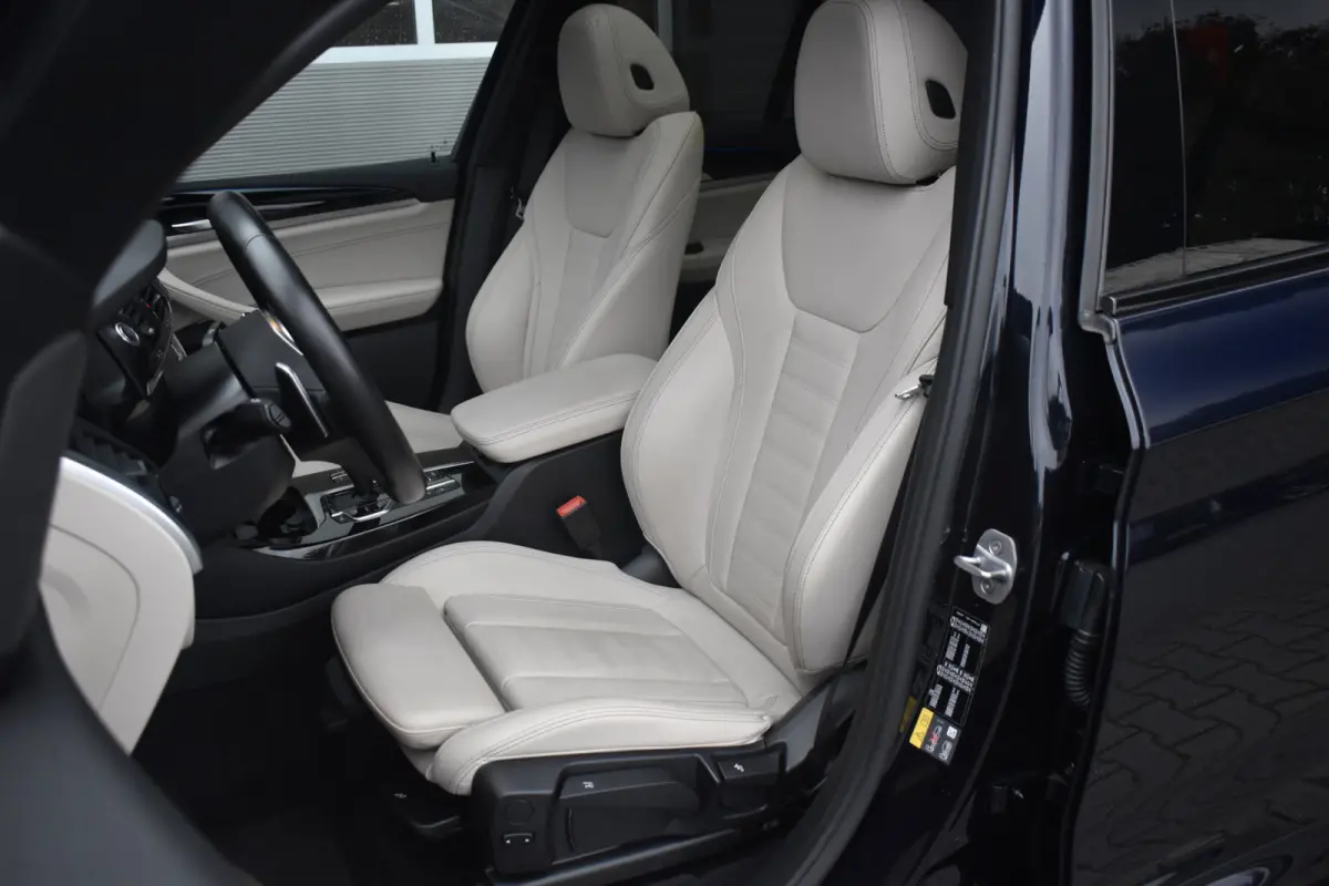 xDrive30e High Executive M Sport | Pano | ACC | 360 Camera | Harman/Kardon | Orig. NL |