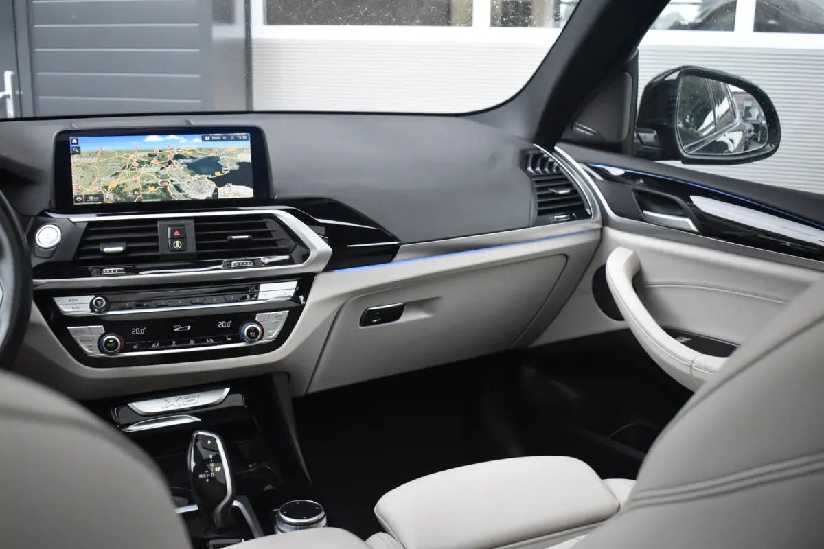 xDrive30e High Executive M Sport | Pano | ACC | 360 Camera | Harman/Kardon | Orig. NL |