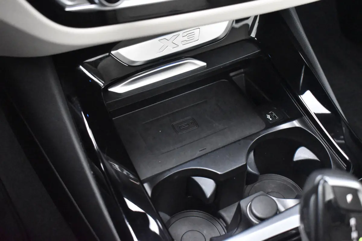 xDrive30e High Executive M Sport | Pano | ACC | 360 Camera | Harman/Kardon | Orig. NL |