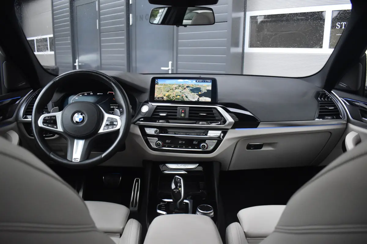 xDrive30e High Executive M Sport | Pano | ACC | 360 Camera | Harman/Kardon | Orig. NL |