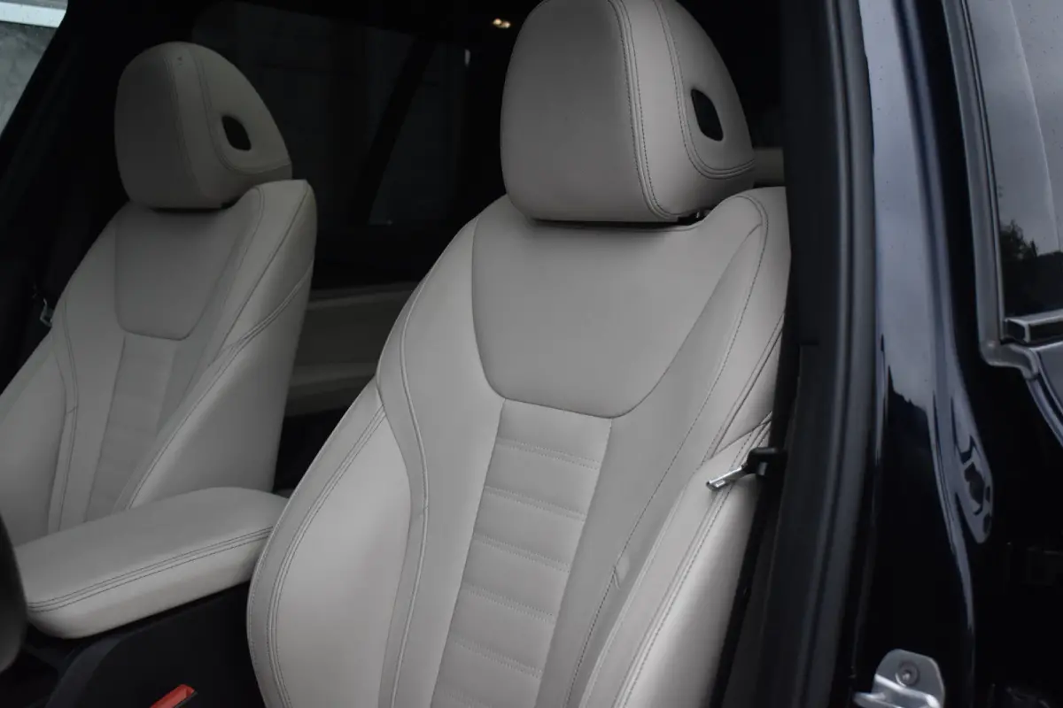 xDrive30e High Executive M Sport | Pano | ACC | 360 Camera | Harman/Kardon | Orig. NL |