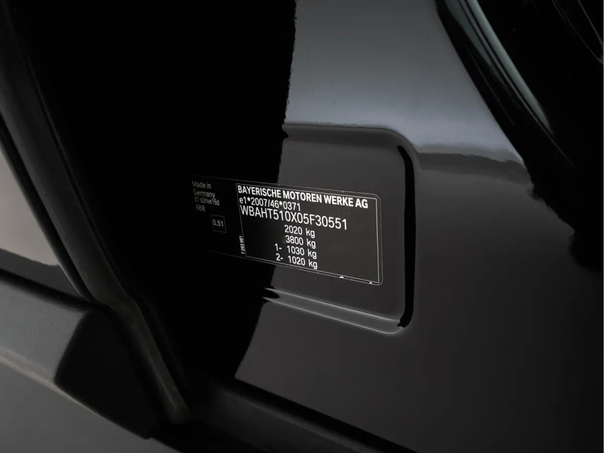 sDrive16d Centennial Executive *NAVI-FULLMAP | FULL-LED | ECC | PDC | CRUISE | COMFORT-SEATS | TOWBAR | 17''ALU *