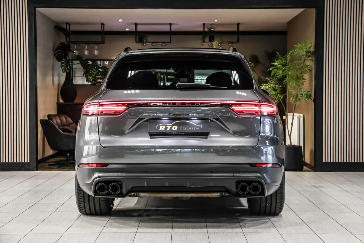 3.0 E-Hybrid|Dealer ondh.|Sportchrono|477 PK