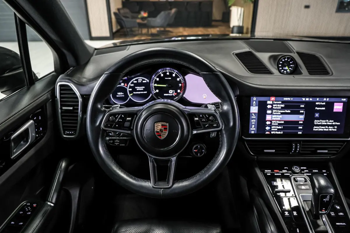 3.0 E-Hybrid|Dealer ondh.|Sportchrono|477 PK
