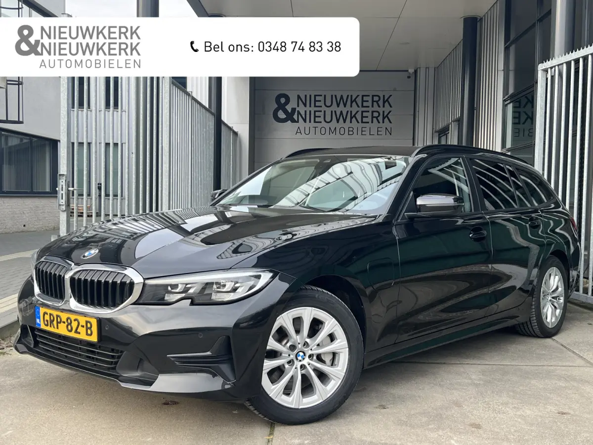 Hybride 330e | AUTOMAAT | CARPLAY/ANDROID | CAMERA | NAVI | CRUISE CONTROL | CLIMATE CONTROL | PDC V+A | LMV | STOELVERWARMING | ELEKTR. ACHTERKLEP | LICHT+REGEN SENSOR | LED | BLUETOOTH