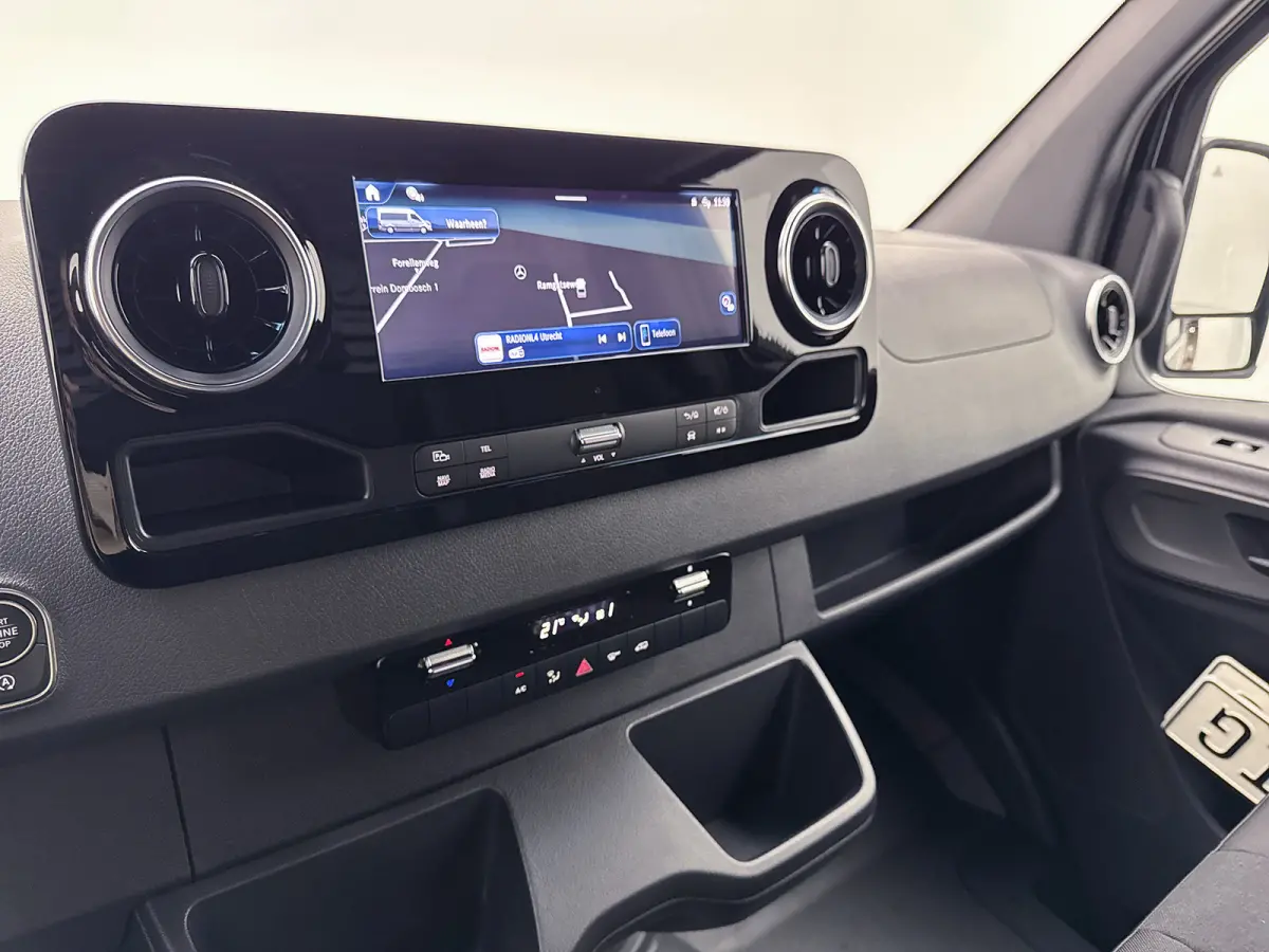317 1.9 CDI PRO L3H2 Navigatie Parkeerpakket Camera Led Cruise Control 3500 KG Trekgewicht
