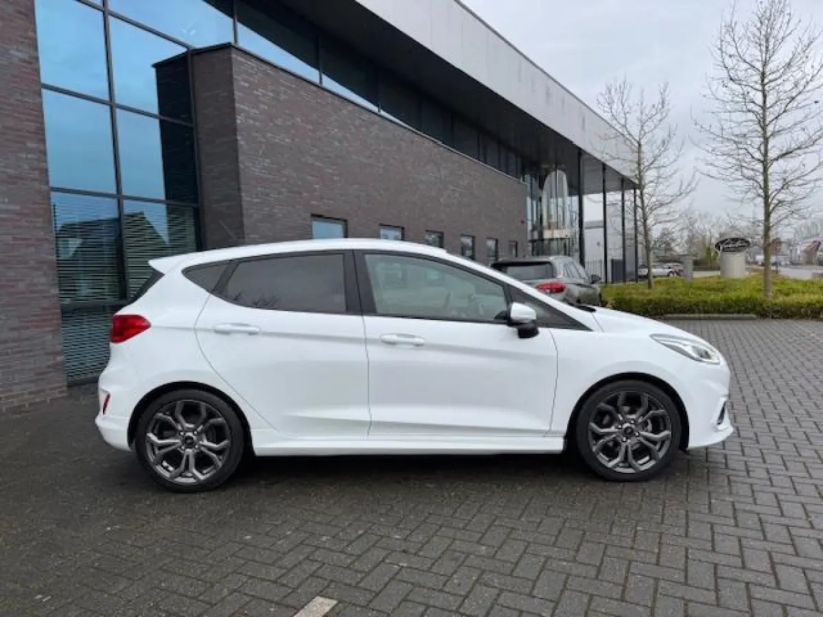 1.0 EcoBoost ST-Line X
