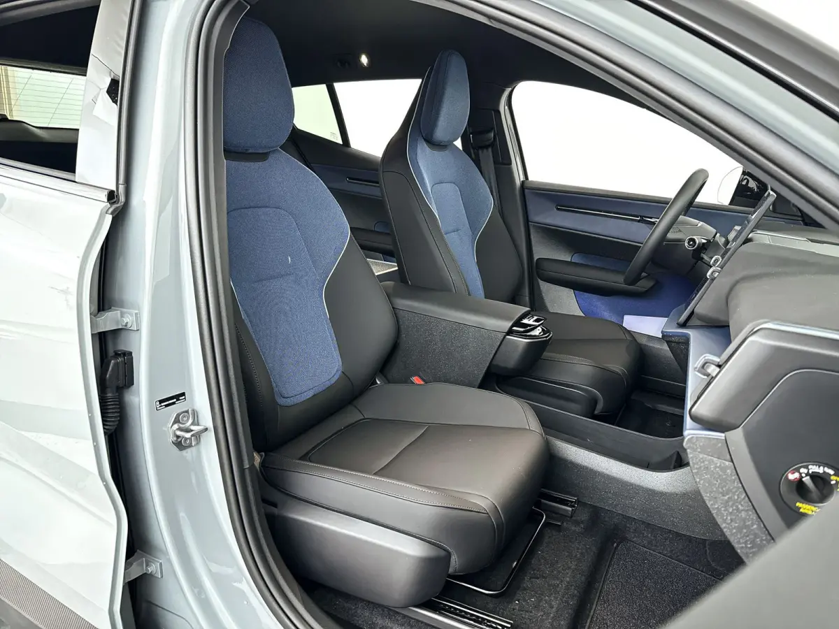 CARGO | Parkeercamera | Harman Kardon