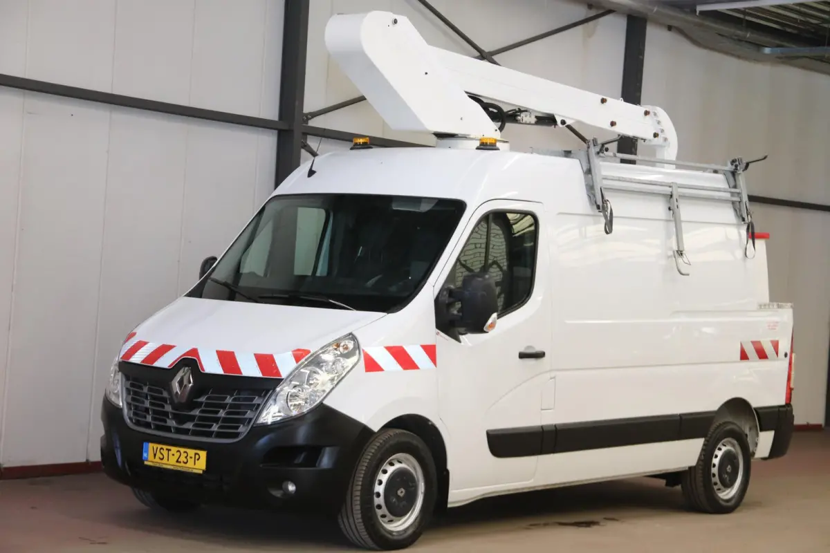 AUTOHOOGWERKER 12 METER NACELLE FRANCE ELEVATEUR 12M
