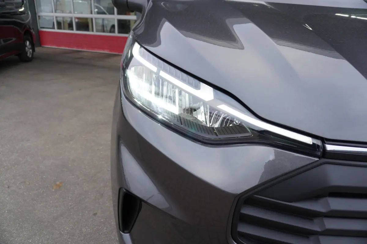 320L 2.0 TDCI 150PK L2H1 Trend Dubbelcabine Schuifdeur L/R Nr. V135 | Airco | Cruise | Navi | Camera