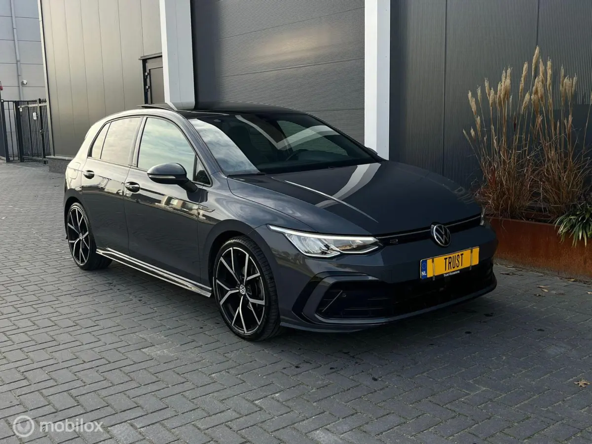 1.5 eTSI 3X R-Line Trekhaak Sterrenhemel KEYLES