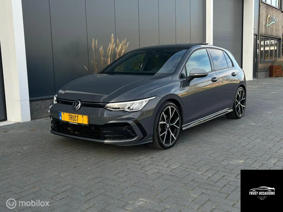 1.5 eTSI 3X R-Line Trekhaak Sterrenhemel KEYLES