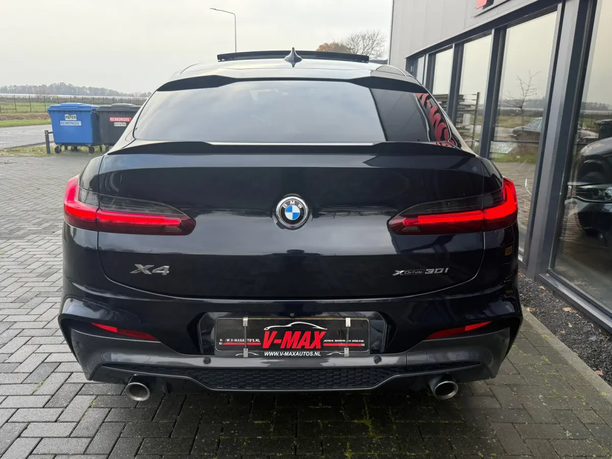 XDrive30i High Exec M-Sport HUD Panorama 360 Trekhaak