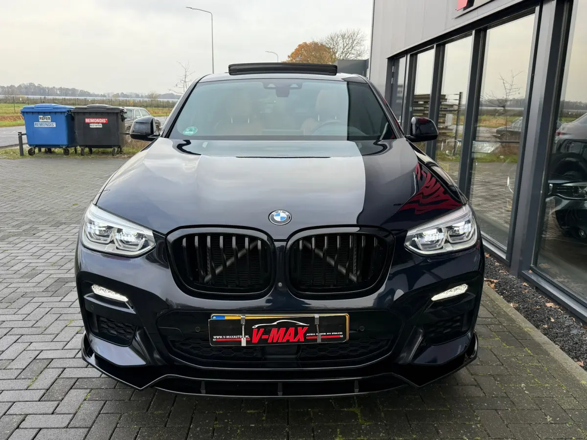 XDrive30i High Exec M-Sport HUD Panorama 360 Trekhaak