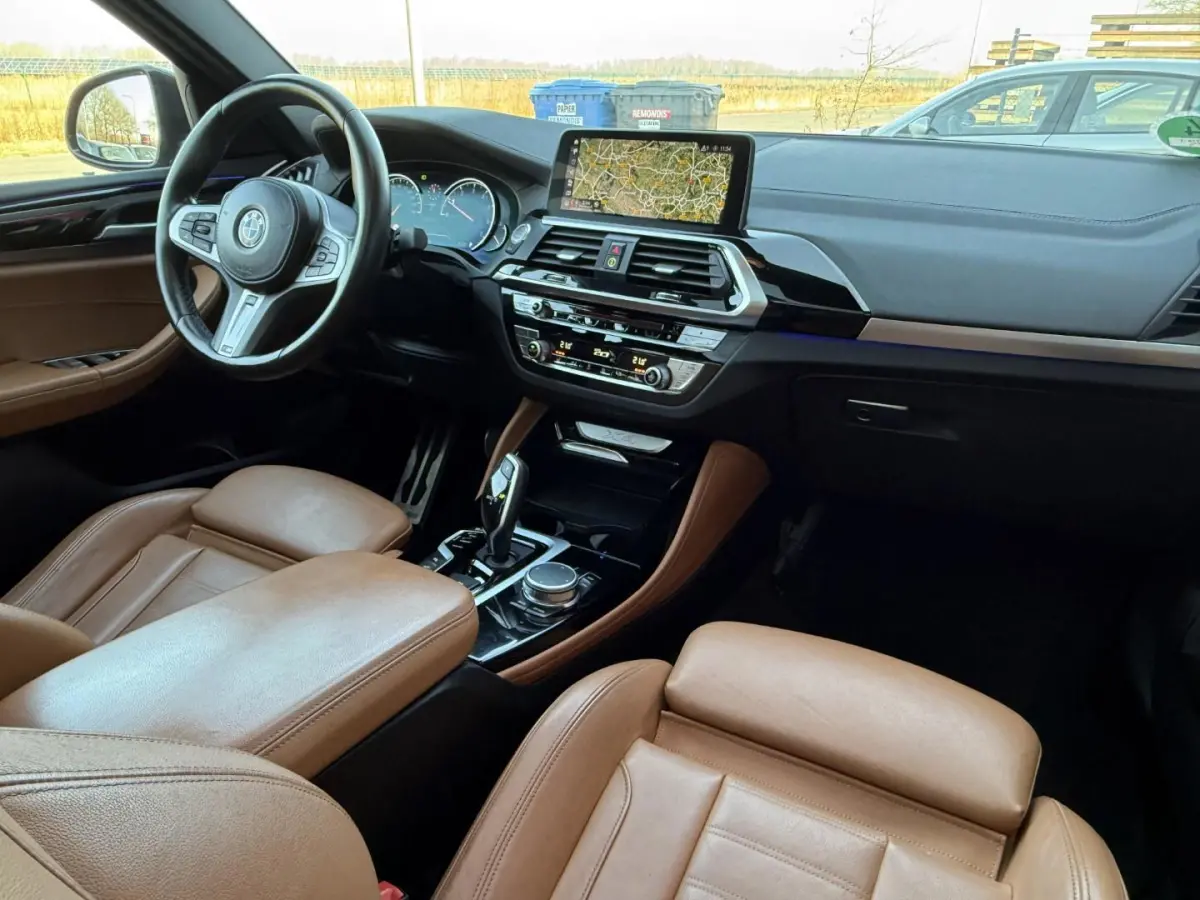 XDrive30i High Exec M-Sport HUD Panorama 360 Trekhaak