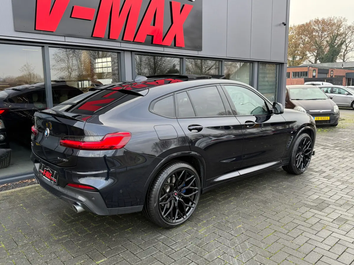 XDrive30i High Exec M-Sport HUD Panorama 360 Trekhaak