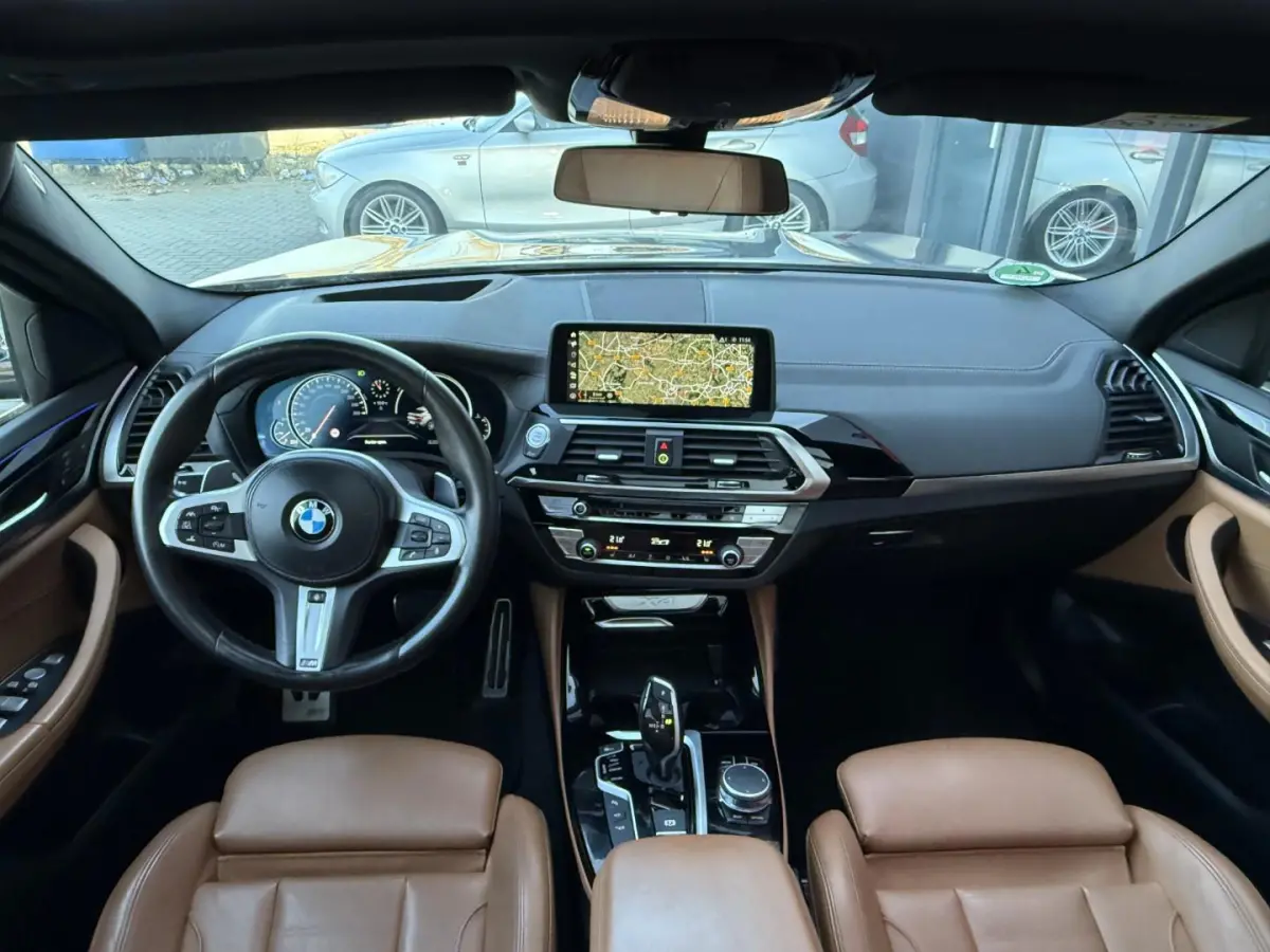XDrive30i High Exec M-Sport HUD Panorama 360 Trekhaak