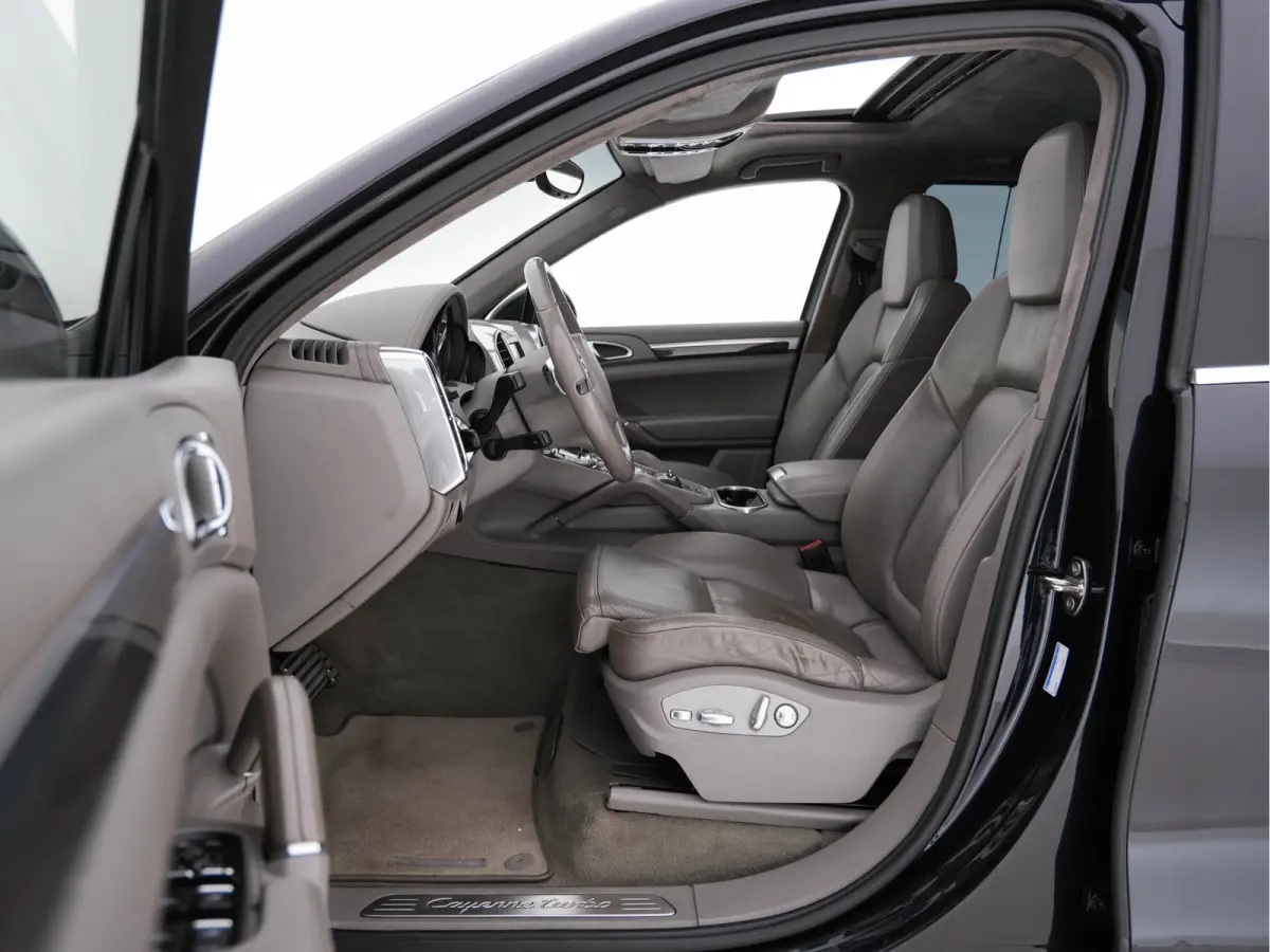 4.8 Turbo AWD Aut. *PANO | LEATHER | BURMESTER-SURROUND | BI-XENON | MEMORY-PACK | NAVI-FULLMAP | ADAPTIVE-CRUISE | AIR-SUSPENSION | CAMERA | SPORT-SEATS |  20''ALU*