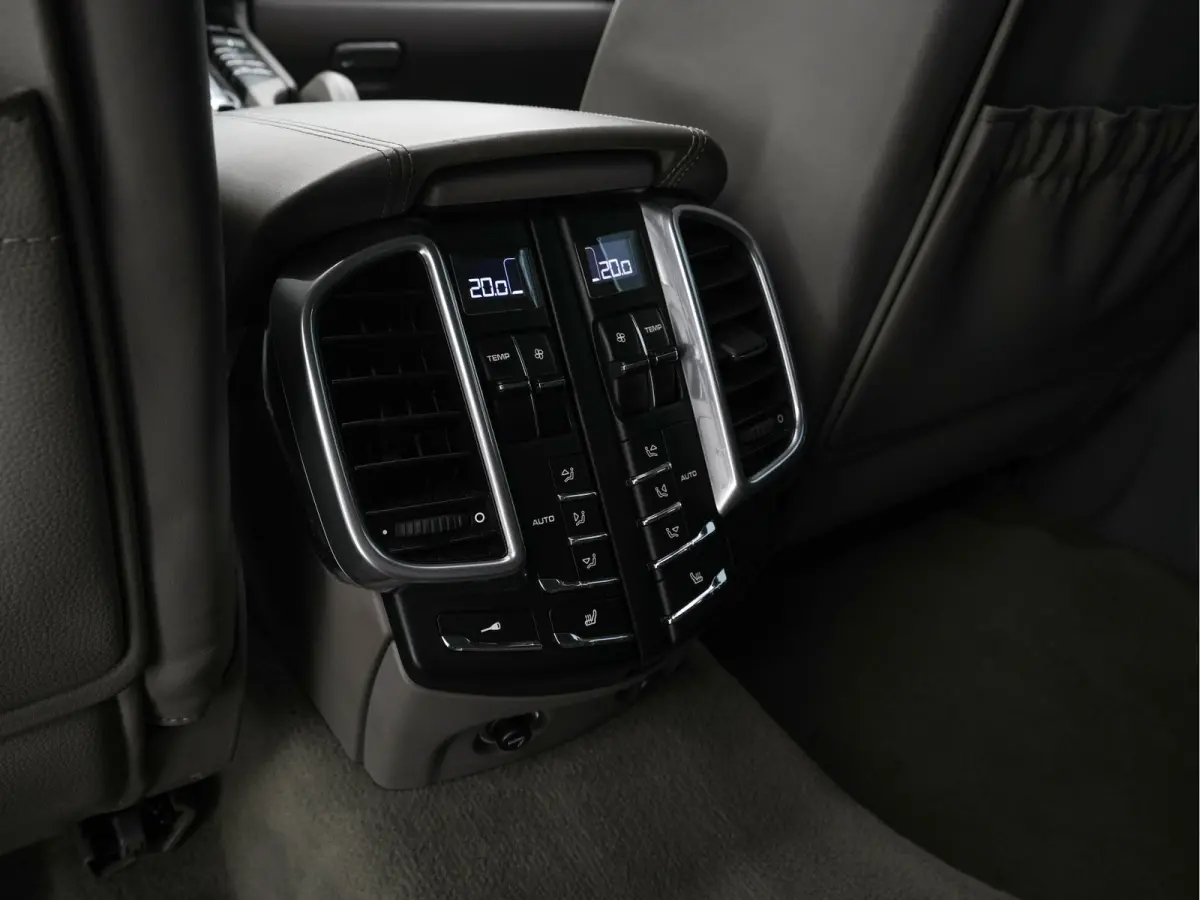 4.8 Turbo AWD Aut. *PANO | LEATHER | BURMESTER-SURROUND | BI-XENON | MEMORY-PACK | NAVI-FULLMAP | ADAPTIVE-CRUISE | AIR-SUSPENSION | CAMERA | SPORT-SEATS |  20''ALU*