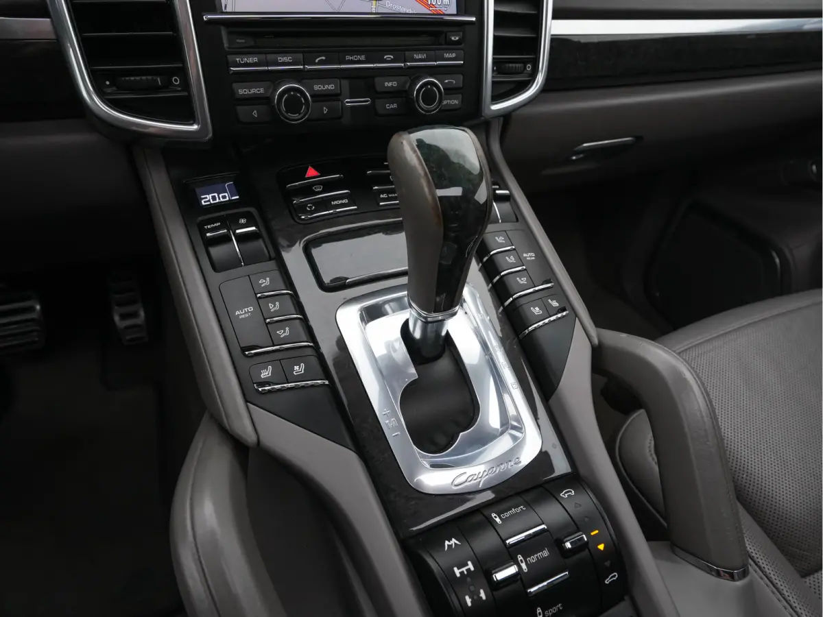 4.8 Turbo AWD Aut. *PANO | LEATHER | BURMESTER-SURROUND | BI-XENON | MEMORY-PACK | NAVI-FULLMAP | ADAPTIVE-CRUISE | AIR-SUSPENSION | CAMERA | SPORT-SEATS |  20''ALU*