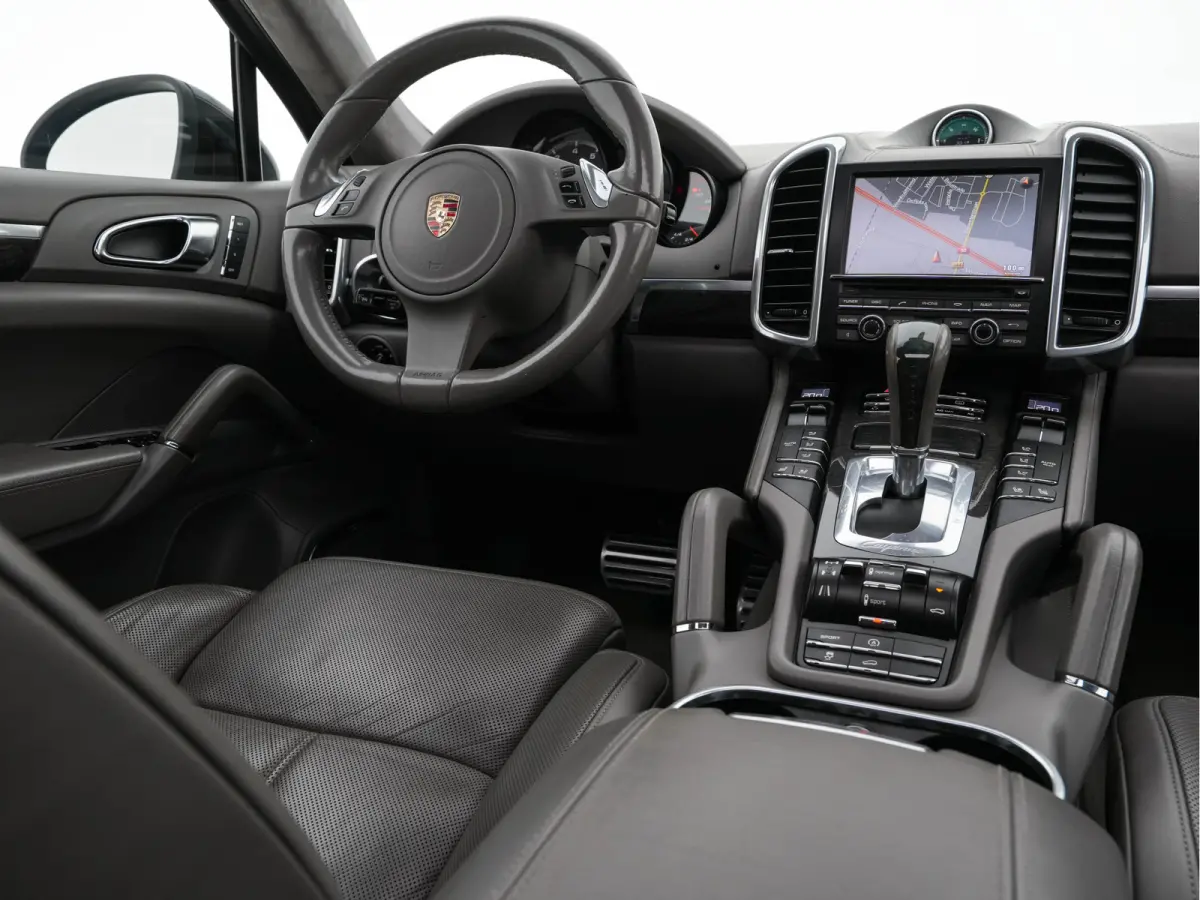 4.8 Turbo AWD Aut. *PANO | LEATHER | BURMESTER-SURROUND | BI-XENON | MEMORY-PACK | NAVI-FULLMAP | ADAPTIVE-CRUISE | AIR-SUSPENSION | CAMERA | SPORT-SEATS |  20''ALU*