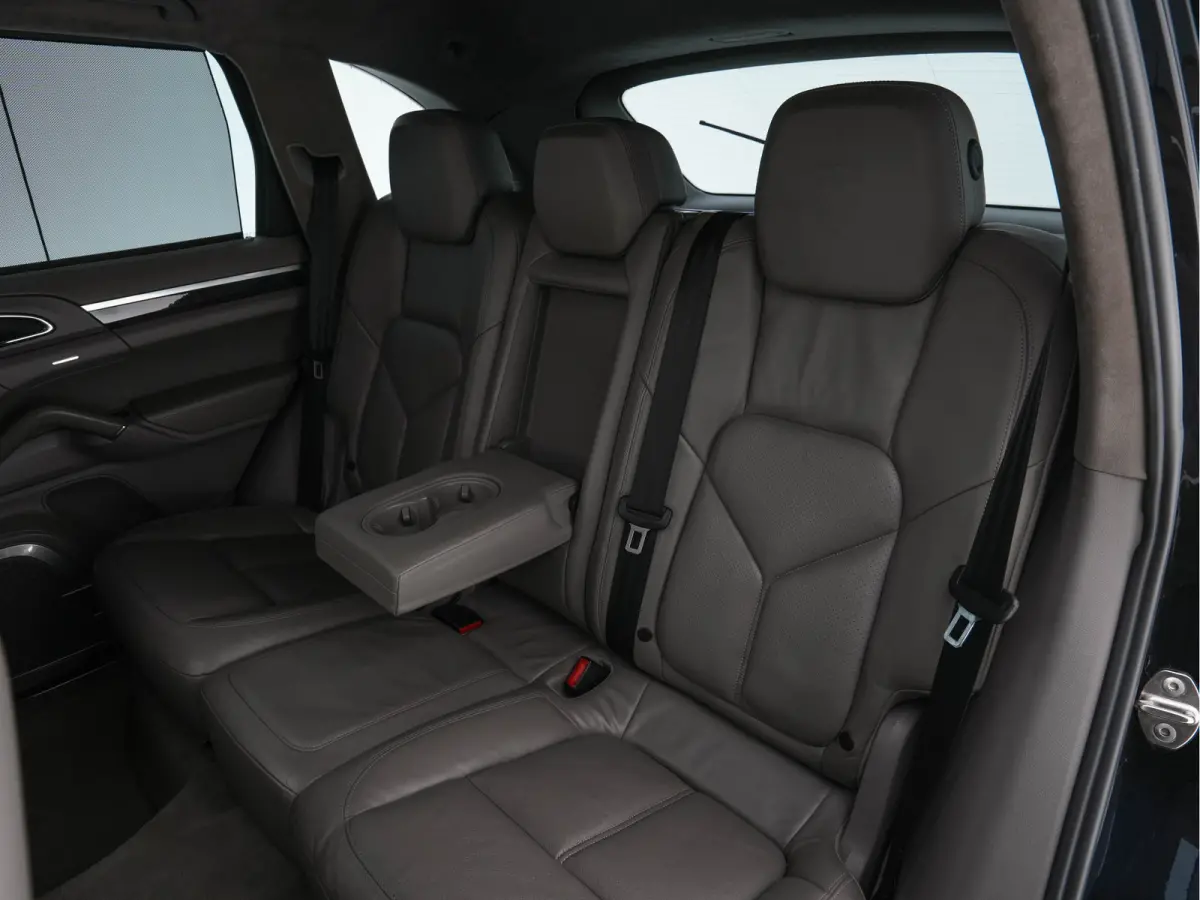 4.8 Turbo AWD Aut. *PANO | LEATHER | BURMESTER-SURROUND | BI-XENON | MEMORY-PACK | NAVI-FULLMAP | ADAPTIVE-CRUISE | AIR-SUSPENSION | CAMERA | SPORT-SEATS |  20''ALU*