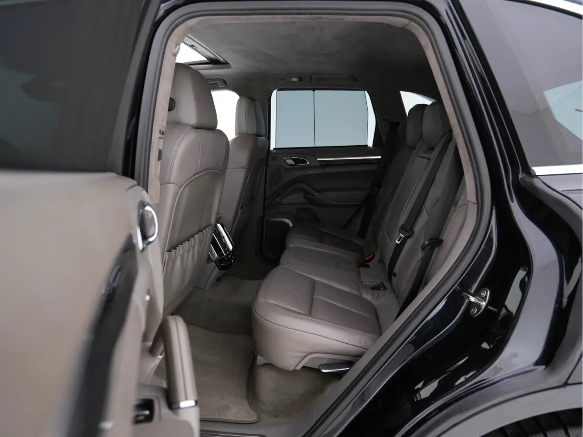 4.8 Turbo AWD Aut. *PANO | LEATHER | BURMESTER-SURROUND | BI-XENON | MEMORY-PACK | NAVI-FULLMAP | ADAPTIVE-CRUISE | AIR-SUSPENSION | CAMERA | SPORT-SEATS |  20''ALU*