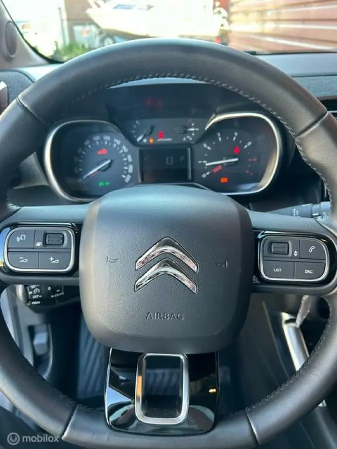 1.2 96kw/Plus/navi/nog fabrieksgarantie