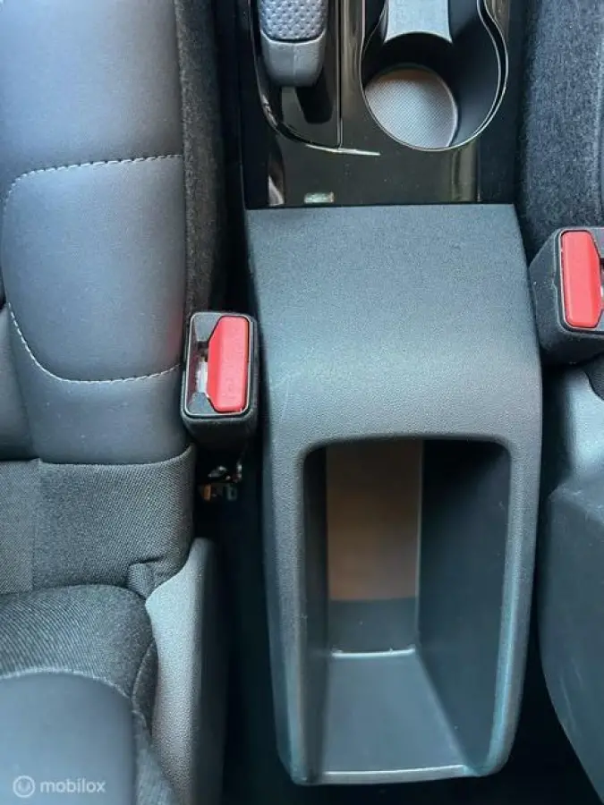 1.2 96kw/Plus/navi/nog fabrieksgarantie