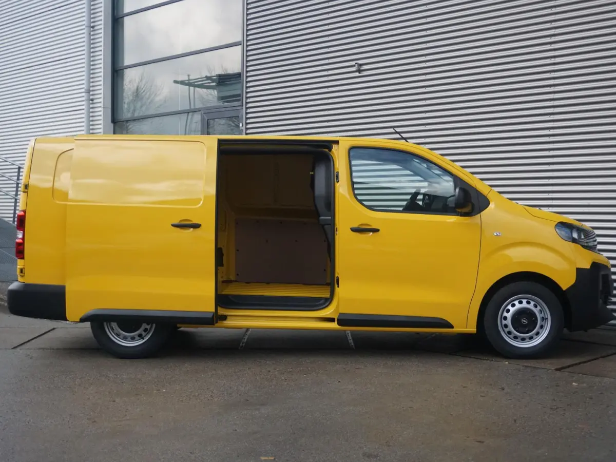 Electric L3 50 kWh | 0% rente | 8 jaar garantie | Apple Carplay | achteruitrijcamera | RAL1032