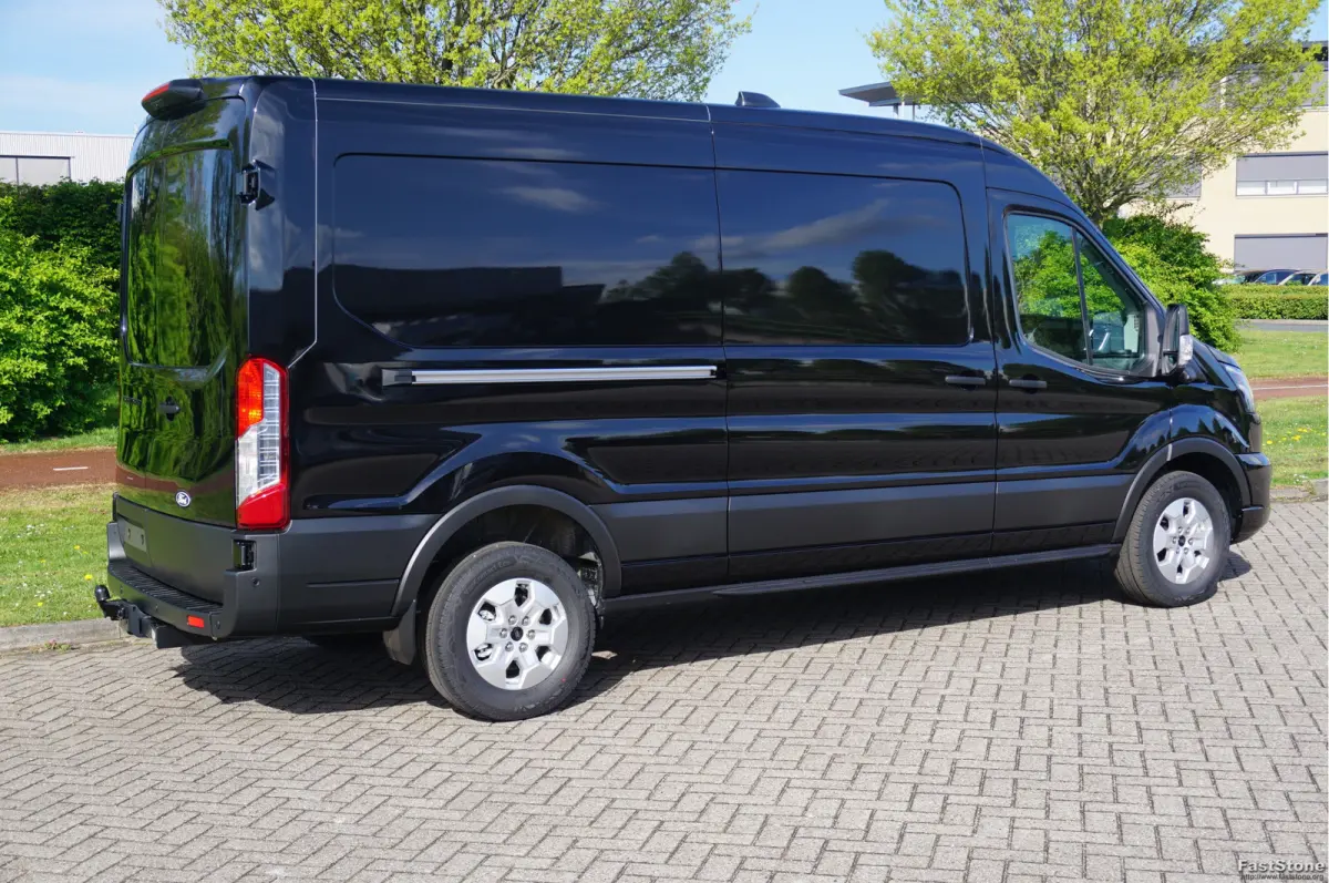 350L L3H2 Limited AUT-8 165PK BPM VRIJ Navi, Adap. Cruise, 360° Cam, Trekhaak, Xenon!! NR. 275