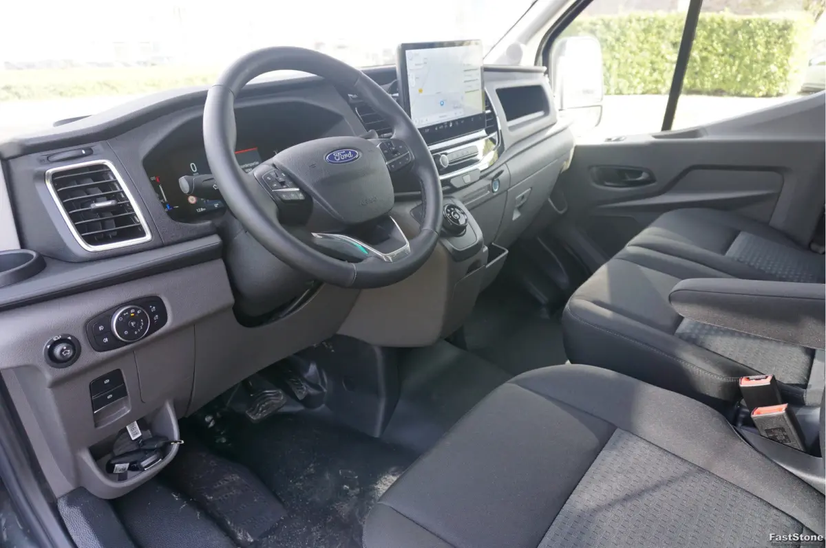 350L L3H2 Limited AUT-8 165PK BPM VRIJ Navi, Adap. Cruise, 360° Cam, Trekhaak, Xenon!! NR. 275