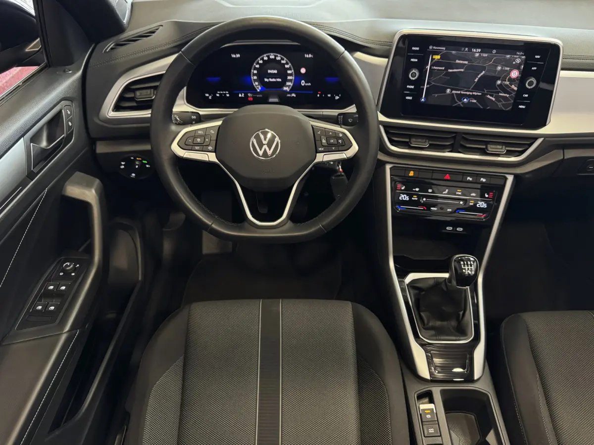 TSI 110 PK NAVI IQ.LED STOEL/STUUR.VERW DAB ADAP.CRUISE VIR.COCKPIT CARPLAY ✅Top Auto's Wijchen. 30 Jaar Specialist in Volkswagen  : Alle Type's : R-Line Edition / Style / First Edition / 