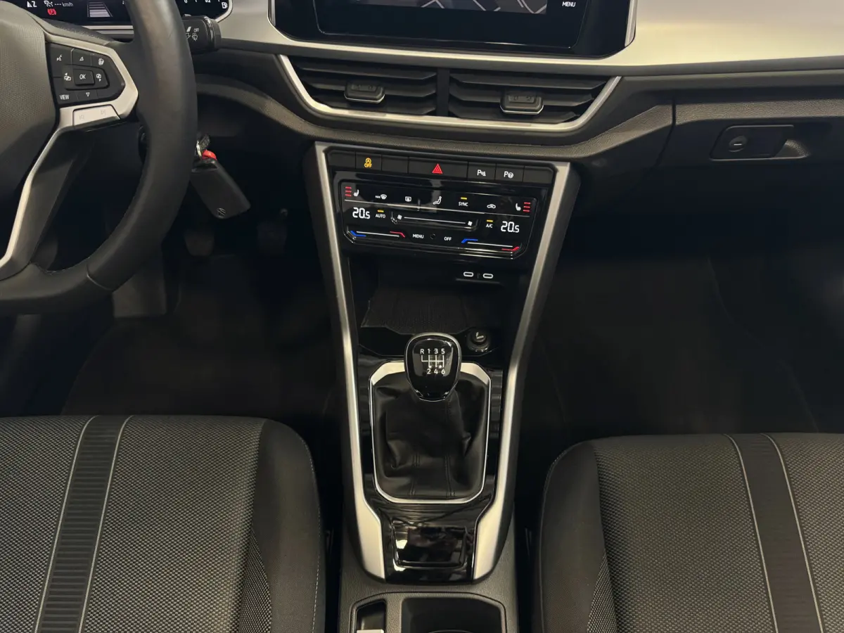 TSI 110 PK NAVI IQ.LED STOEL/STUUR.VERW DAB ADAP.CRUISE VIR.COCKPIT CARPLAY ✅Top Auto's Wijchen. 30 Jaar Specialist in Volkswagen  : Alle Type's : R-Line Edition / Style / First Edition / 