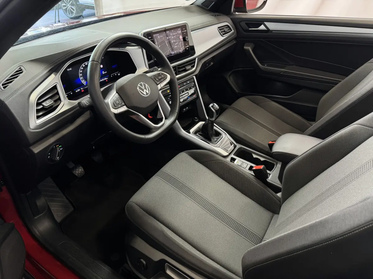 TSI 110 PK NAVI IQ.LED STOEL/STUUR.VERW DAB ADAP.CRUISE VIR.COCKPIT CARPLAY ✅Top Auto's Wijchen. 30 Jaar Specialist in Volkswagen  : Alle Type's : R-Line Edition / Style / First Edition / 