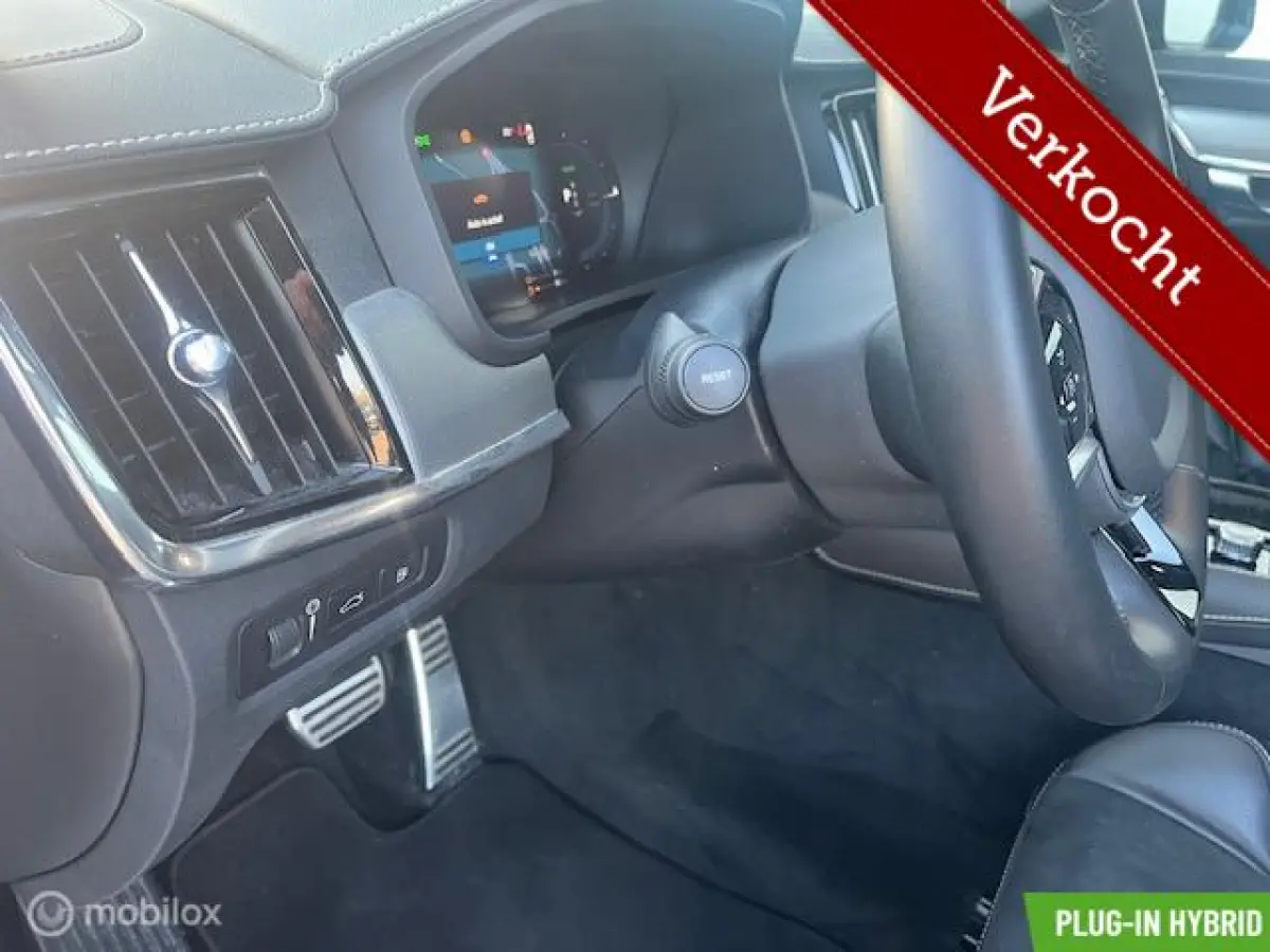 2.0 T6 AWD R-DESIGN PHEV | GOOGLE NAV | PANO | VOL