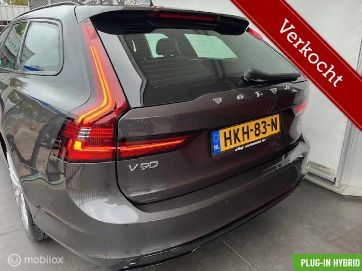 2.0 T6 AWD R-DESIGN PHEV | GOOGLE NAV | PANO | VOL