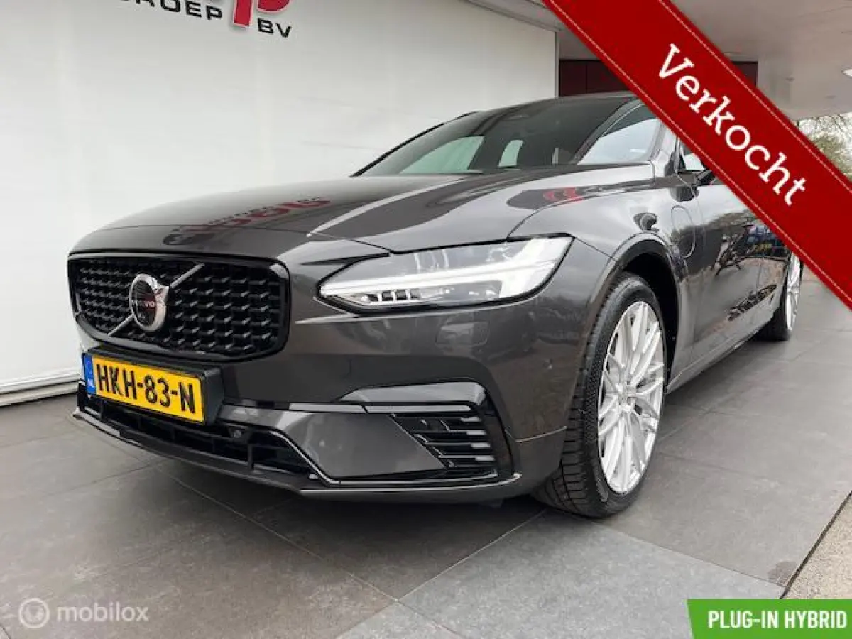 2.0 T6 AWD R-DESIGN PHEV | GOOGLE NAV | PANO | VOL