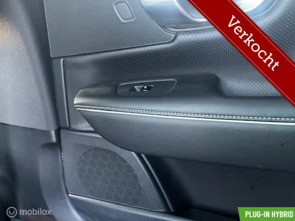 2.0 T6 AWD R-DESIGN PHEV | GOOGLE NAV | PANO | VOL