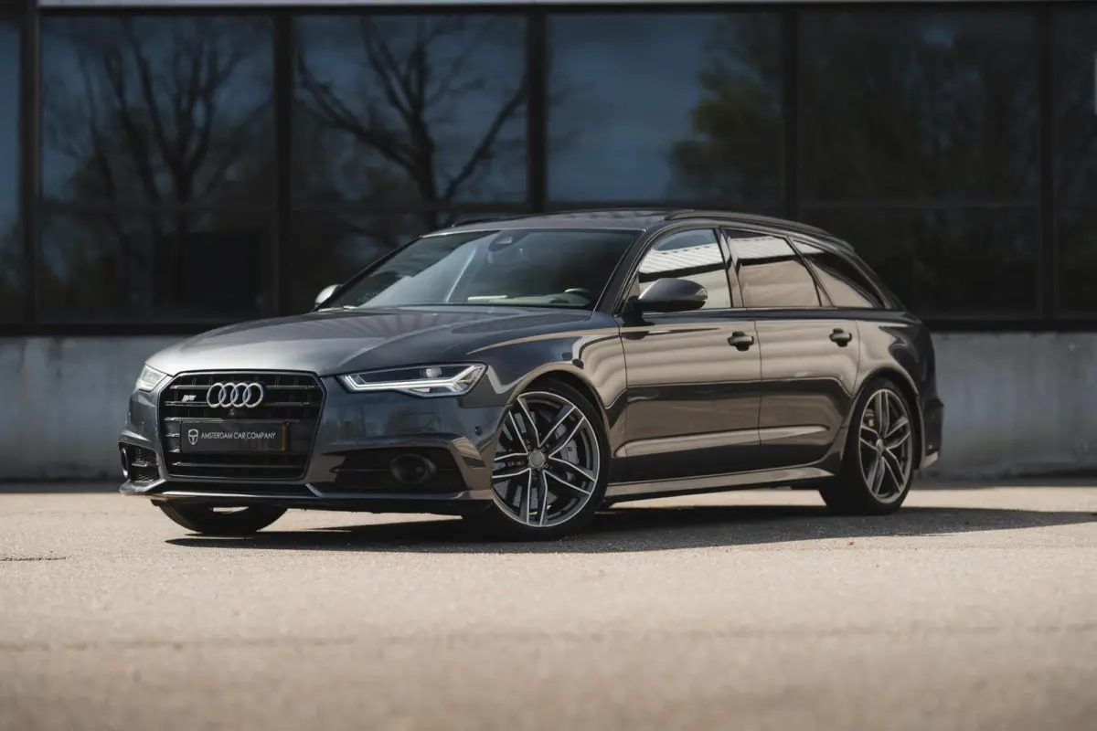 4.0 TFSI S6 Pro Line Plus