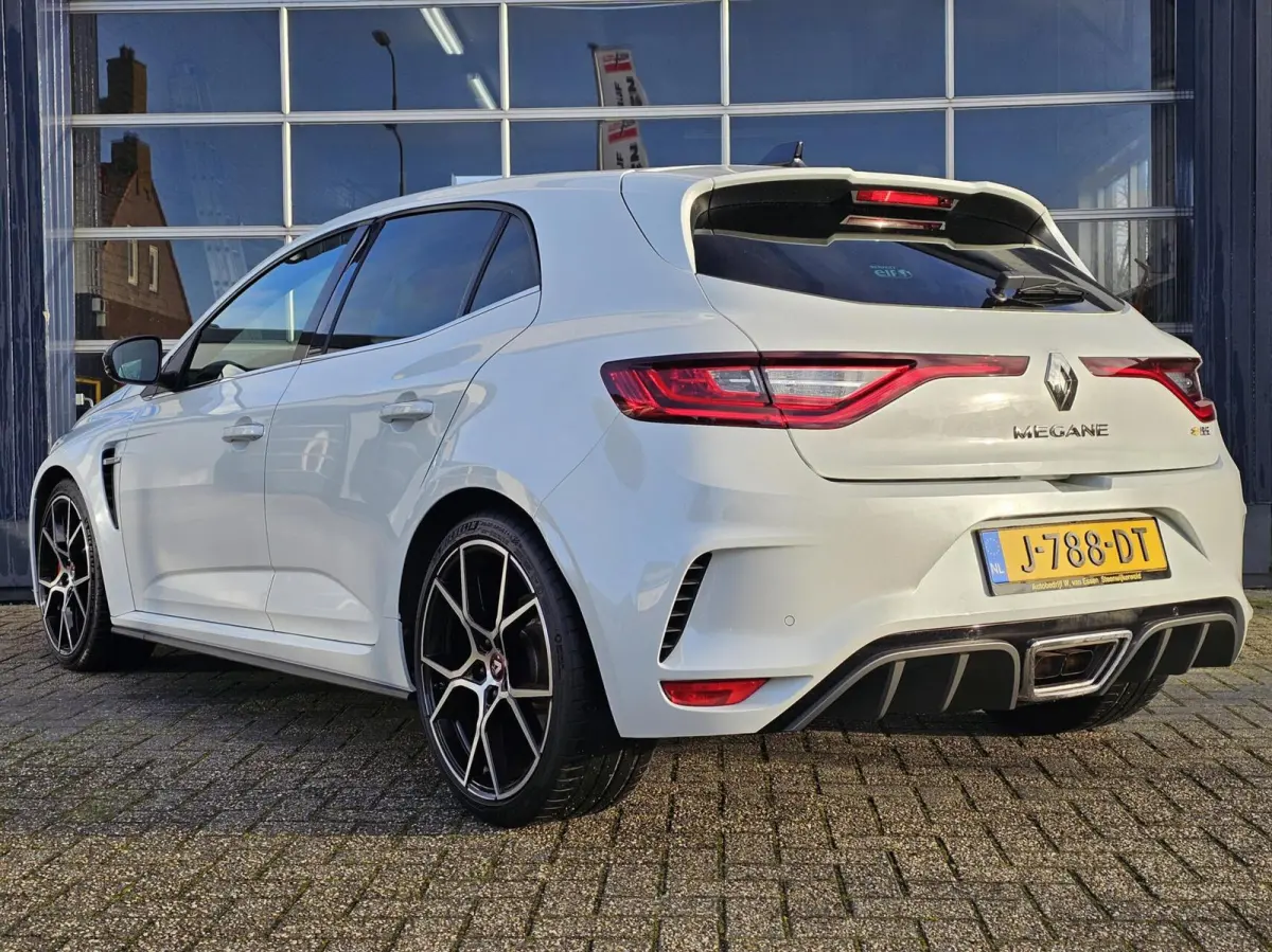 1.8 TCe 300 RS Trophy