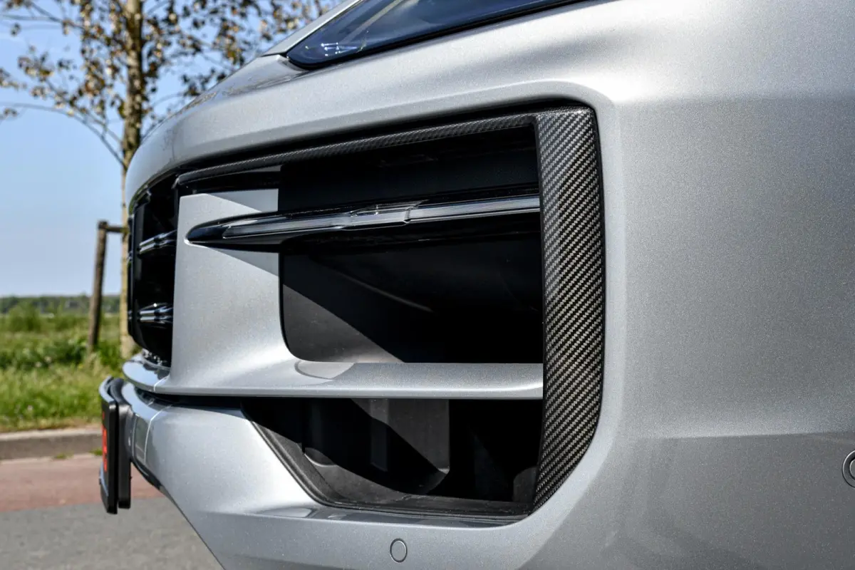 3.0 E-Hybrid. GT Pakket. Carbon, Leder, Softcl, Luchtv, BTW, ACC, 360, 18 Weg, Trekh, Bose, Keyless, Stuurvw