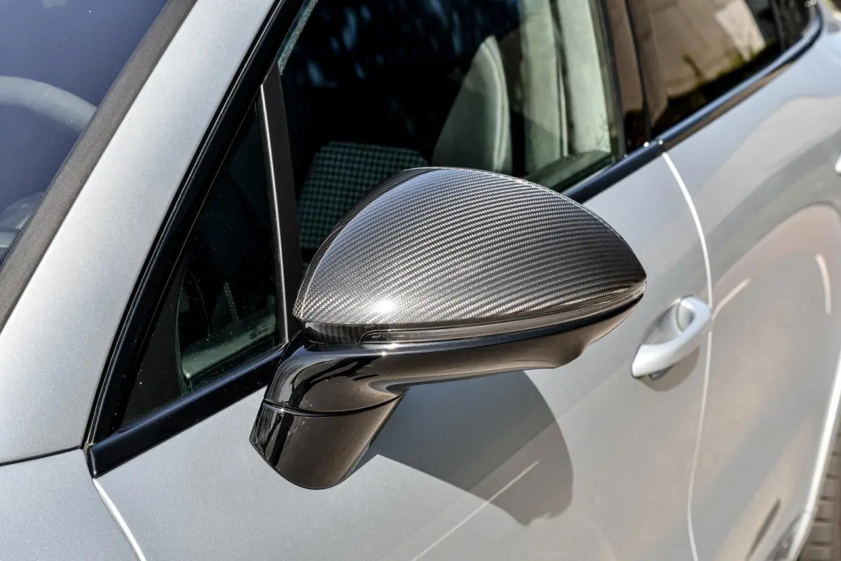 3.0 E-Hybrid. GT Pakket. Carbon, Leder, Softcl, Luchtv, BTW, ACC, 360, 18 Weg, Trekh, Bose, Keyless, Stuurvw