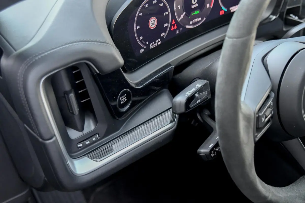 3.0 E-Hybrid. GT Pakket. Carbon, Leder, Softcl, Luchtv, BTW, ACC, 360, 18 Weg, Trekh, Bose, Keyless, Stuurvw